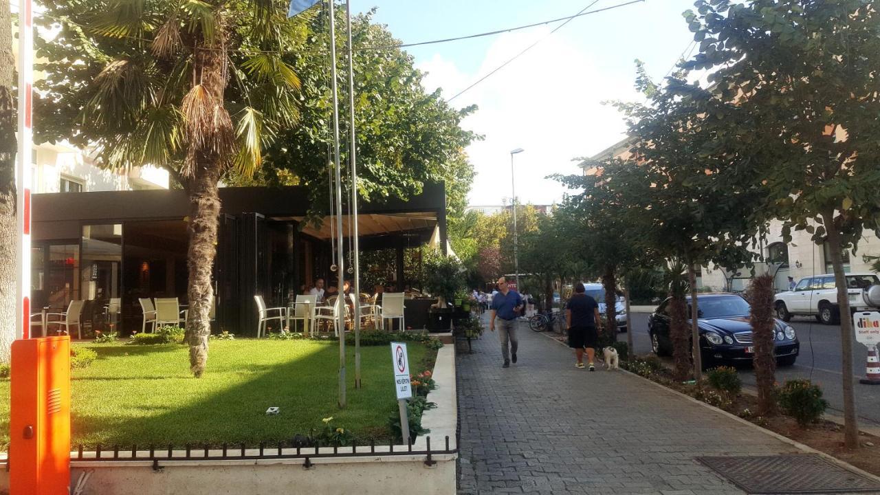 Traveler'S Place At Tirana City Centre Exterior foto